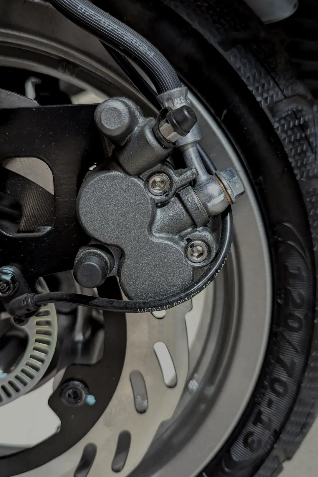 Frein à disque face avant Scooter ADX